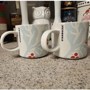Set Of 2 2018 Holiday Starbucks Mugs Holly Berry Christmas